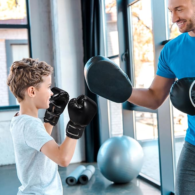 Yardwe Kids Boxing Gloves, Youth Boys and Girls Training Sparring Glove for Kickboxing, Punching Bag, MMA, Thai, Pu Leather, Sponge Liner